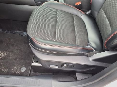 Used 2024 Ford Escape ST-Line w/ Tech Pack #1 image 17