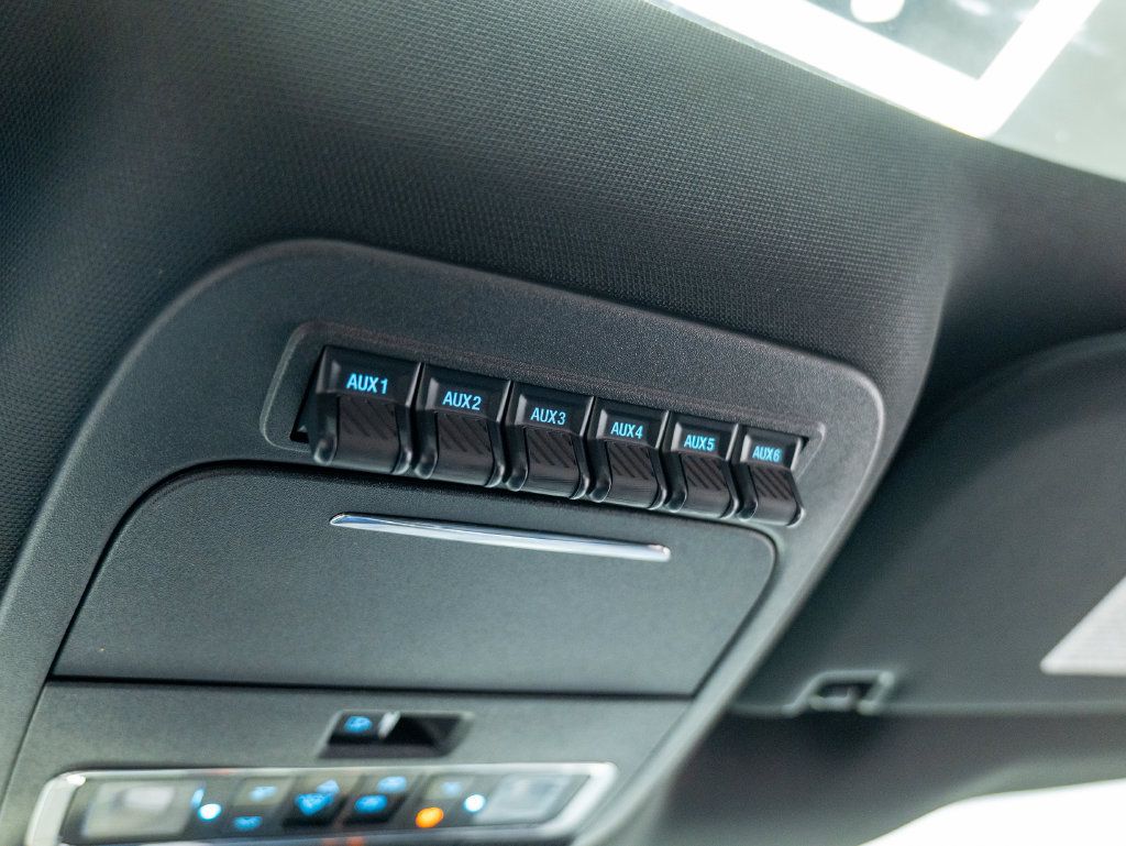 Used 2025 Ford F350 Platinum AWD/4WD image 56