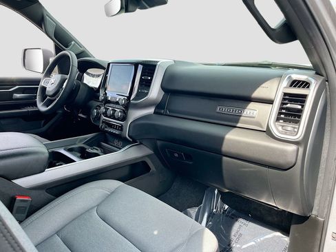 Used 2025 RAM 1500 Big Horn RWD image 27
