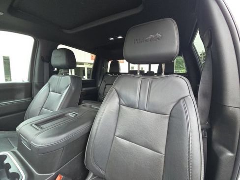 Used 2022 Chevrolet Silverado 2500 High Country AWD/4WD image 24