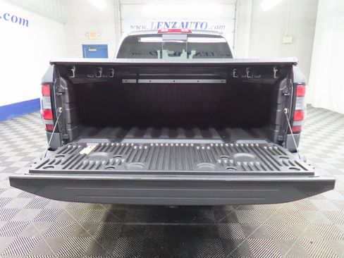 Used 2023 Nissan Frontier PRO-4X image 35