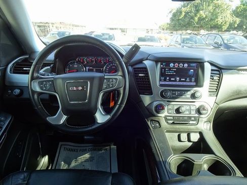Used 2019 GMC Yukon SLT image 23
