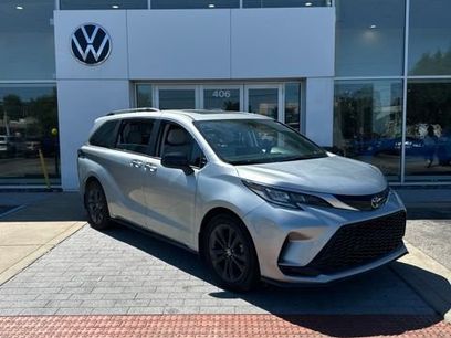 Used 2024 Toyota Sienna XSE