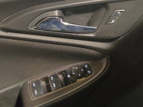 Used 2022 Chevrolet Malibu RS image 27