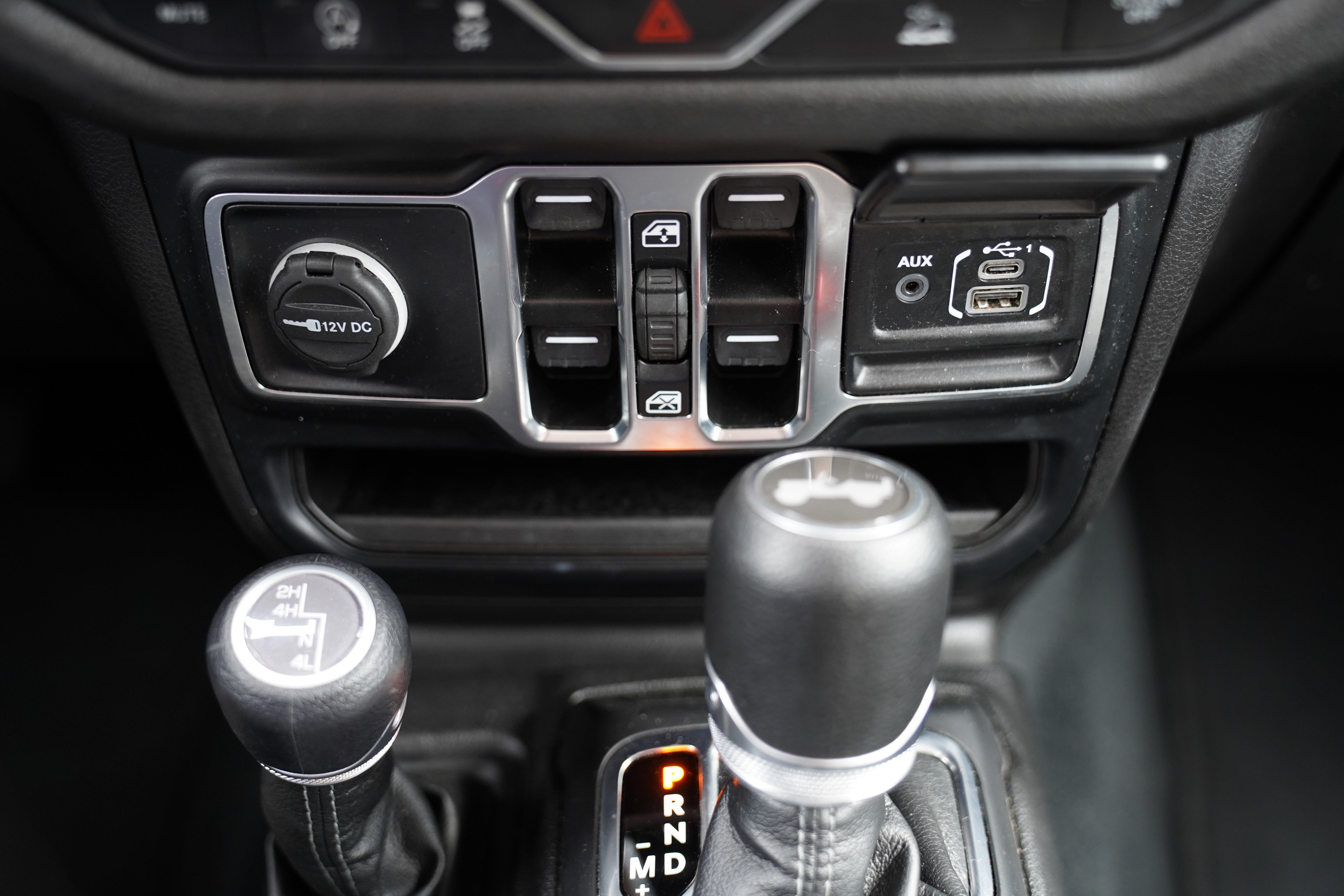 Used 2024 Jeep Wrangler Unlimited Sport AWD/4WD image 26