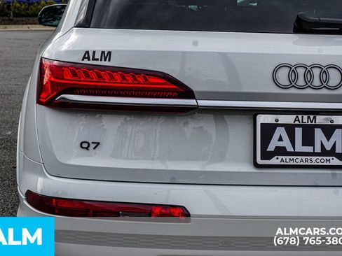 Used 2025 Audi Q7 3.0T Premium Plus AWD/4WD image 12
