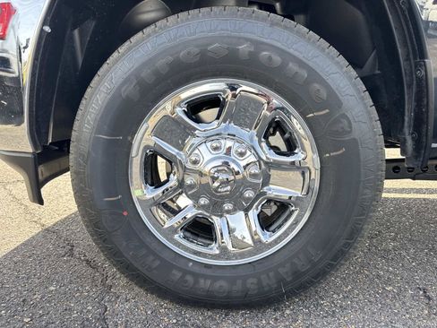 New 2026 RAM 2500 Tradesman AWD/4WD image 3