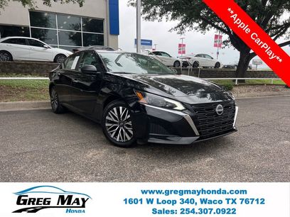 Used 2024 Nissan Altima 2.5 SV