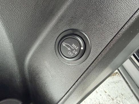 Certified 2023 Chevrolet Equinox LT image 9