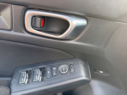 Used 2023 Honda Civic Sport image 7