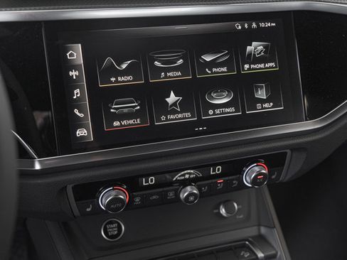 Used 2025 Audi Q3 2.0T Premium w/ Convenience Package image 12