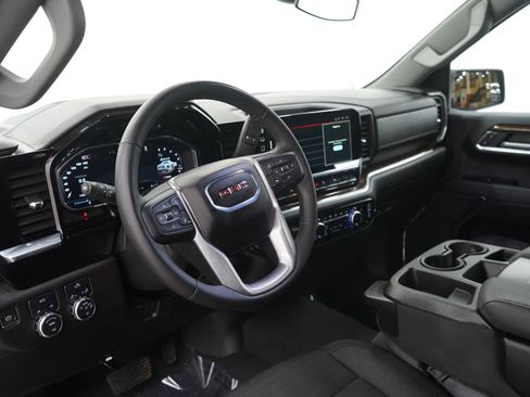 Used 2024 GMC Sierra 1500 Elevation image 23