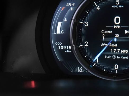 Used 2022 Lexus IS 350 F Sport image 18