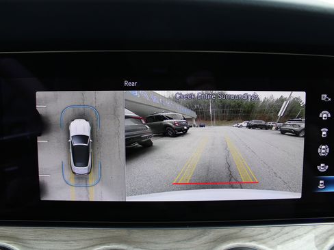 Used 2023 Mercedes-Benz E 450 E 450 image 29