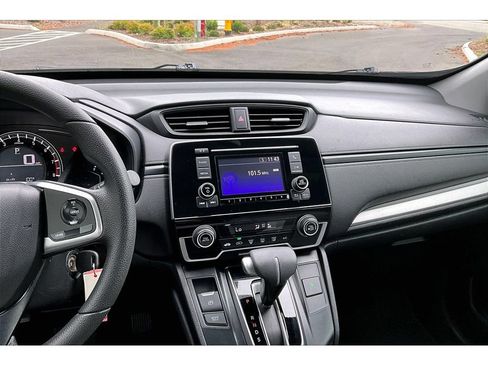 Used 2019 Honda CR-V LX image 6