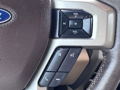 Used 2019 Ford F150 Lariat w/ Equipment Group 502A Luxury image 26