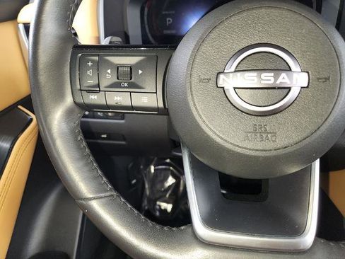 Certified 2023 Nissan Rogue Platinum w/ Platinum Premium Package FWD image 26