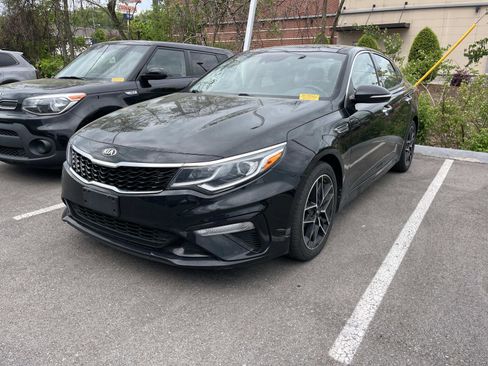 Used 2020 Kia Optima SE image 4