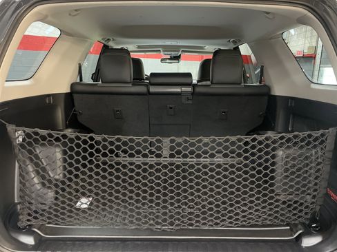 Certified 2024 Toyota 4Runner SR5 Premium image 33