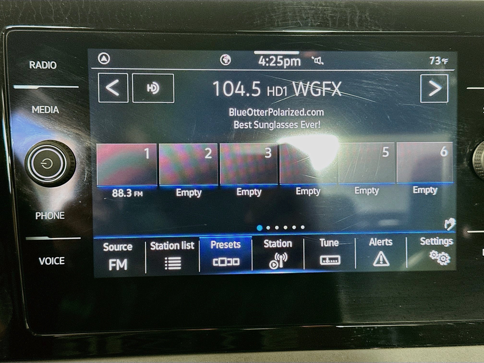 Used 2025 Volkswagen Jetta SE FWD image 21