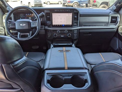Certified 2024 Ford F450 Platinum image 15