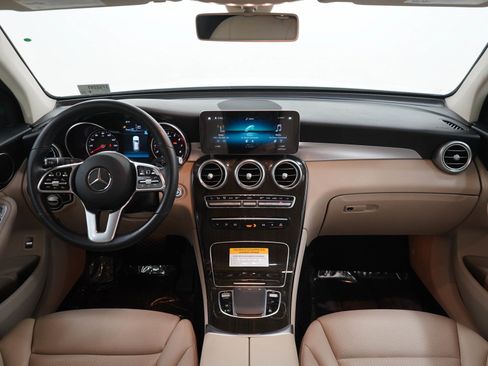 Used 2020 Mercedes-Benz GLC 300 4MATIC image 13