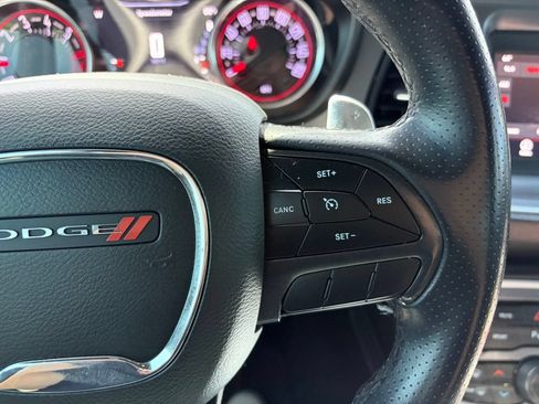 Used 2019 Dodge Challenger R/T RWD image 27