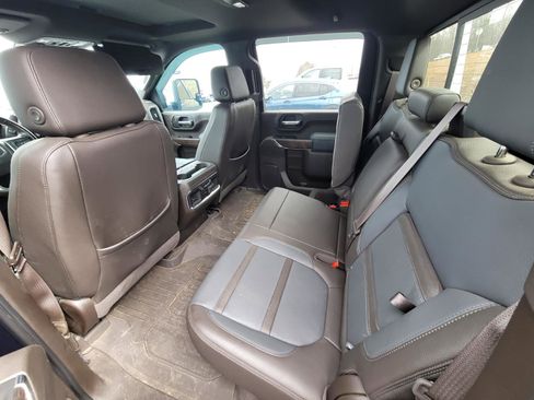 Used 2020 GMC Sierra 3500 Denali w/ Denali Ultimate Package image 10