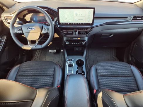 Used 2024 Ford Escape ST-Line w/ Tech Pack #1 image 10