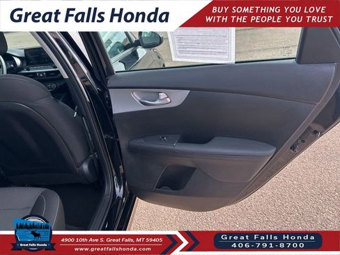 Used 2024 Kia Forte LXS image 24