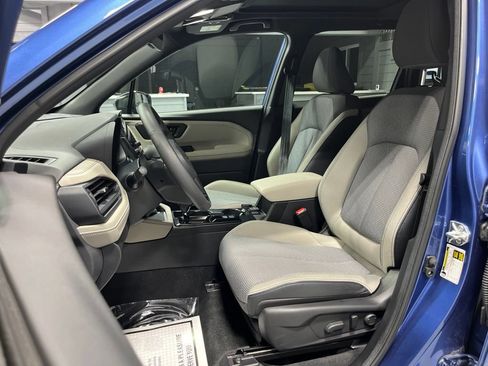 Certified 2026 Subaru Forester Premium AWD/4WD image 15