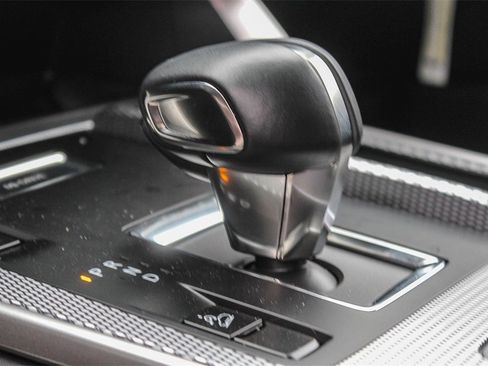 New 2025 MAZDA CX-70 Plug-In Hybrid w/ Premium Pkg image 24