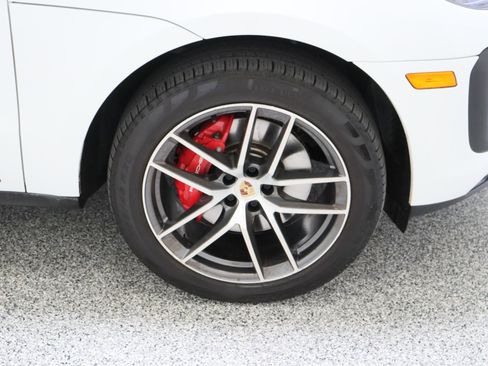 Used 2023 Porsche Macan S image 5