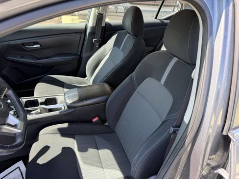 Used 2021 Nissan Sentra SV image 27