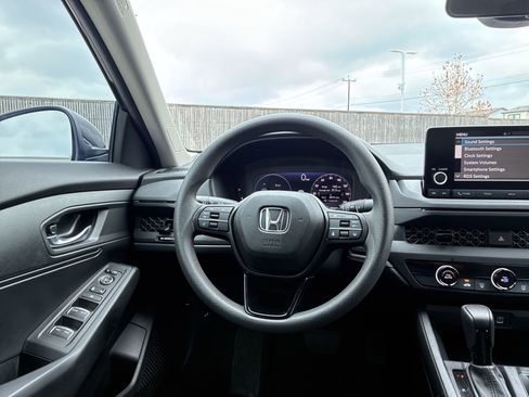 Certified 2023 Honda Accord LX image 23