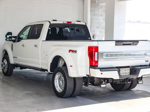 Certified 2022 Ford F450 Platinum w/ FX4 Off-Road Package AWD/4WD image 6