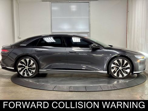 Used 2024 Lucid Air Touring AWD/4WD image 10