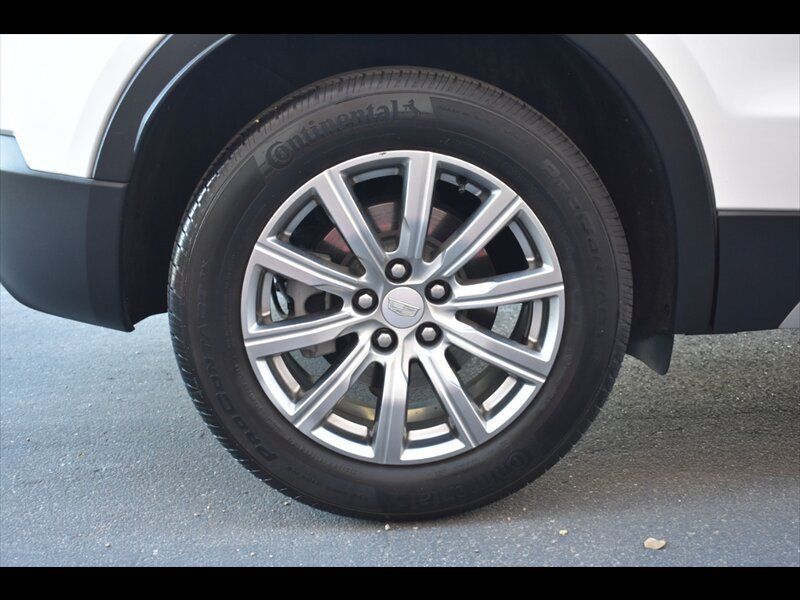 Used 2020 Cadillac XT4 Premium Luxury FWD image 38