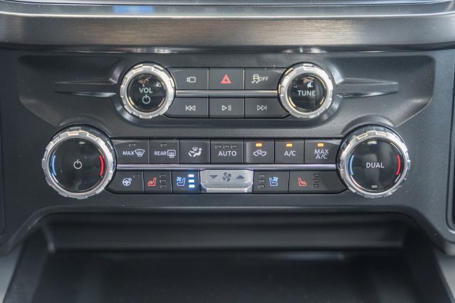 New 2027 Ford F350 Lariat w/ Tremor Off-Road Package AWD/4WD image 32