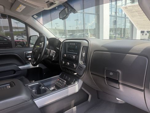 Used 2017 Chevrolet Silverado 1500 LTZ Z71 AWD/4WD image 29