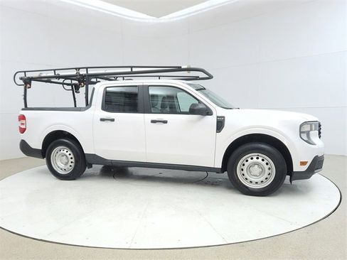 Used 2025 Ford Maverick XLT w/ Equipment Group 302A image 8