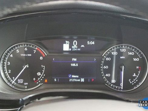 Used 2025 Cadillac XT6 Premium Luxury image 30