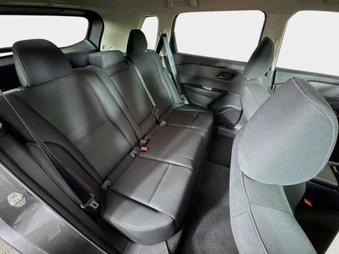 Certified 2025 Nissan Rogue S image 26