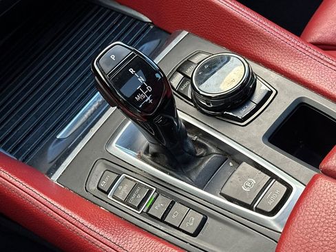 Used 2016 BMW X6 xDrive50i image 25