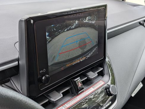 Used 2026 Toyota Corolla LE FWD image 7