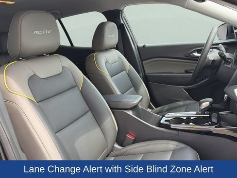 Certified 2026 Chevrolet Trax ACTIV w/ Driver Confidence Package FWD image 20
