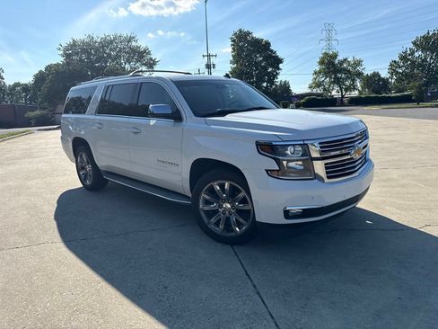 Used 2015 Chevrolet Suburban LTZ AWD/4WD image 7