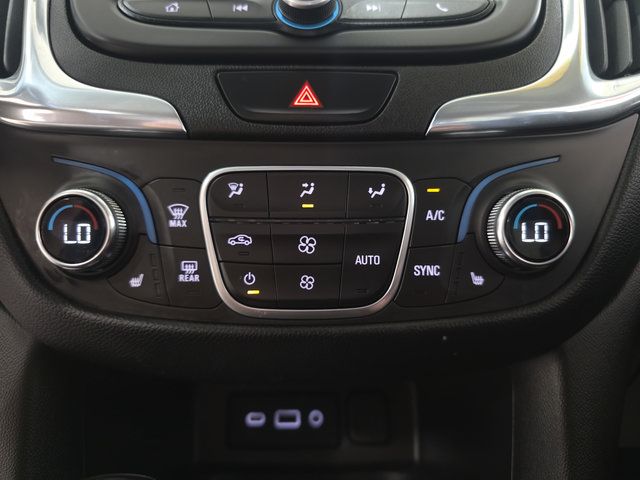 Used 2020 Chevrolet Equinox LT w/ Driver Convenience Package FWD image 20
