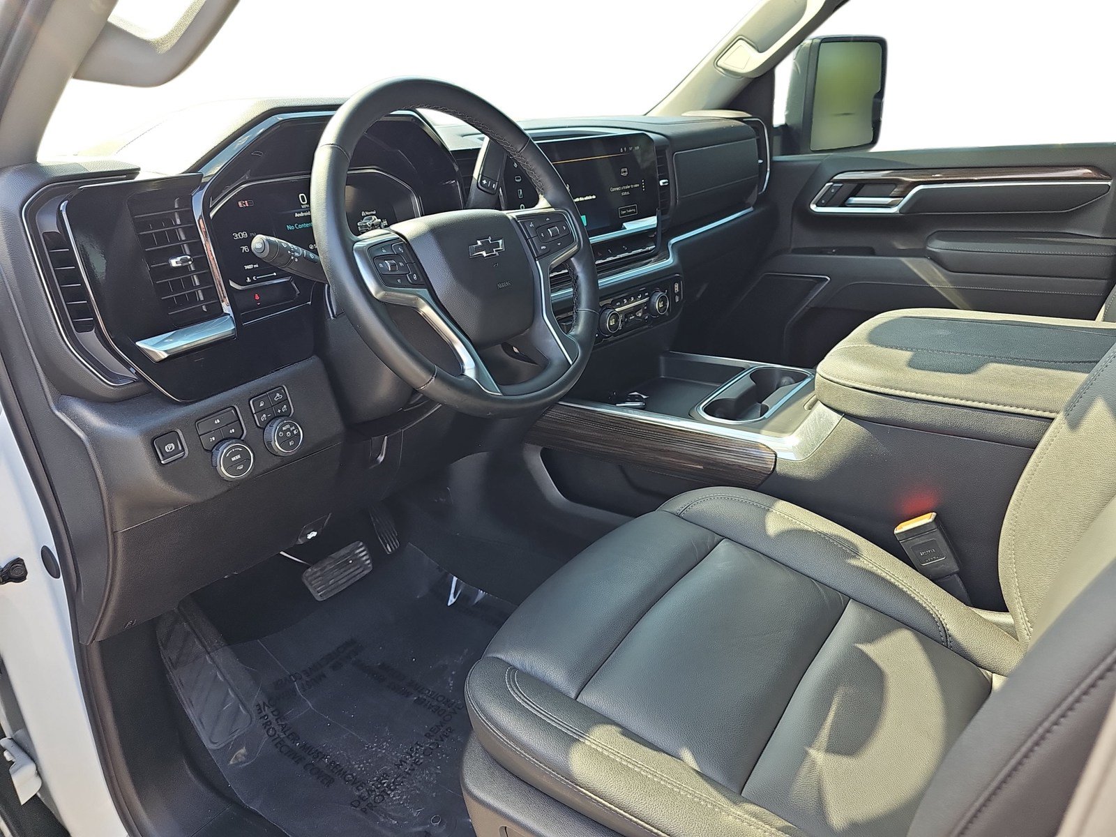 Used 2026 Chevrolet Silverado 2500 LT w/ Trail Boss Package AWD/4WD image 13