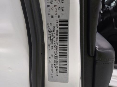 Used 2020 Jeep Grand Cherokee High Altitude AWD/4WD image 33
